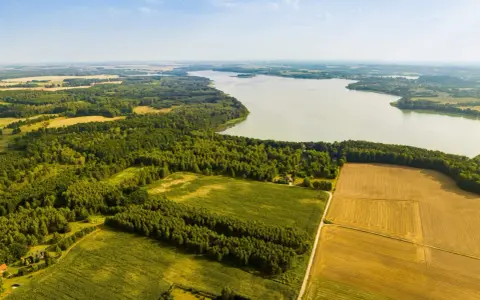 Nieuregulowane grunty - co to znaczy i jakie niosą ryzyko?
