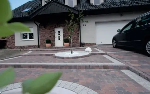 Jak zrobić podjazd na samochód - uniknij kosztownych błędów i zyskaj trwałość