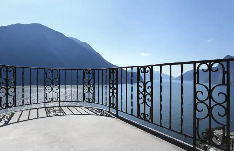 Zdjęcie Jak wybrać idealną balustradę na balkon, by zapewnić bezpieczeństwo i styl